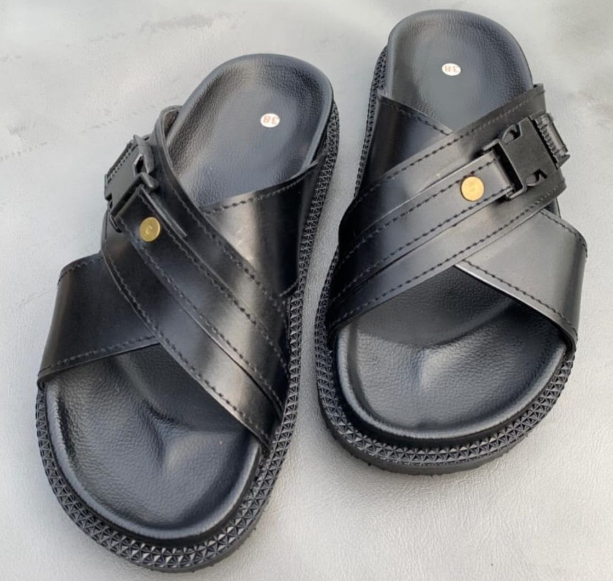 Men's Cross-Strap Buckle Slide Sandals